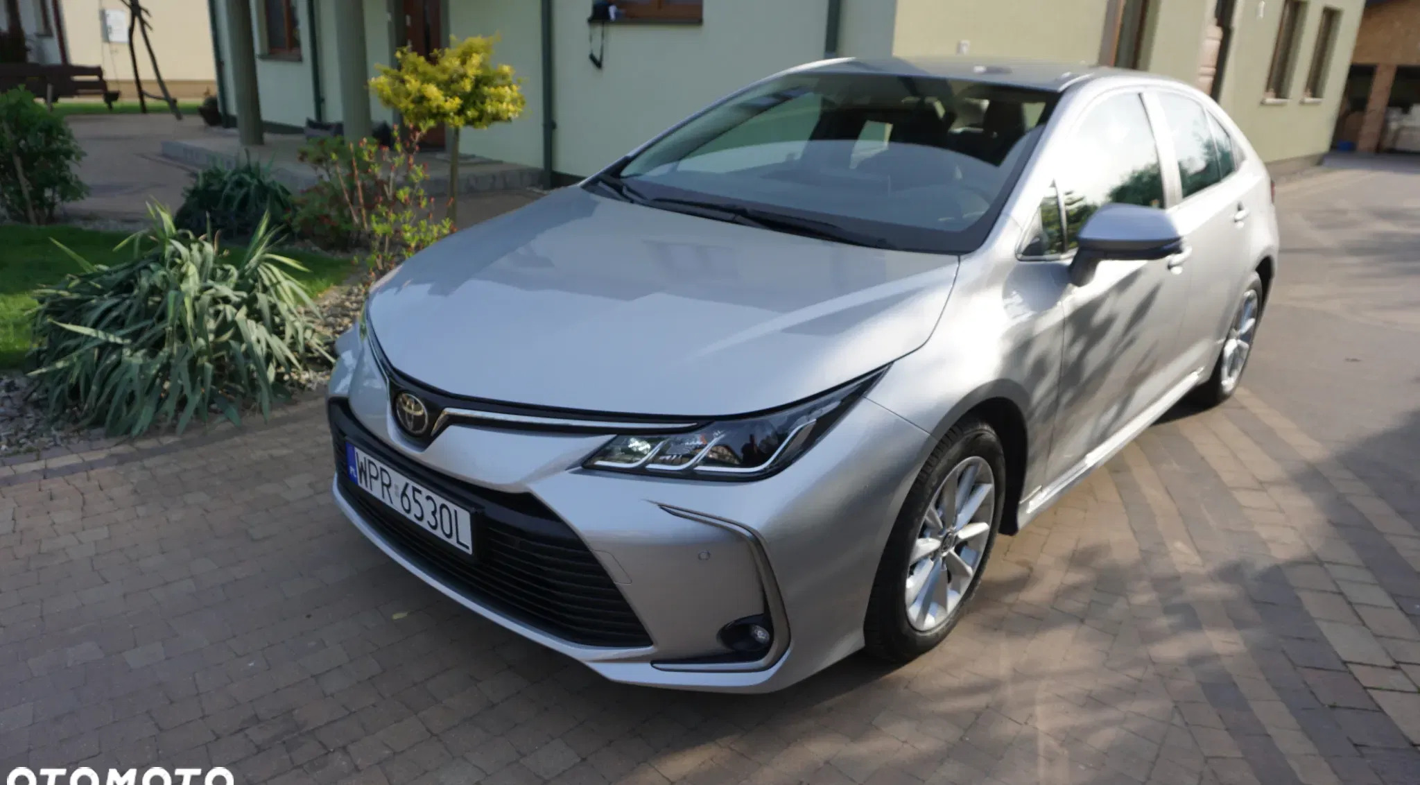 samochody osobowe Toyota Corolla cena 82800 przebieg: 28500, rok produkcji 2022 z Myślenice